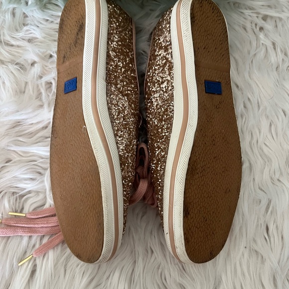 Keds Sz 5 Rose Gold Shoes - Picture 3 of 3